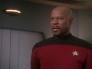 extant_StarTrek_DS9_4x12-ParadiseLost_02848.jpg