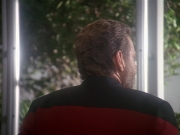 extant_StarTrek_DS9_4x12-ParadiseLost_02949.jpg