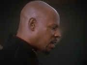 extant_StarTrek_DS9_4x12-ParadiseLost_02968.jpg