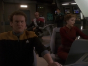 extant_StarTrek_DS9_4x12-ParadiseLost_03062.jpg