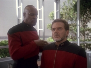 Filename=extant_StarTrek_DS9_4x12-ParadiseLost_03295.jpg
Filesize=193KiB
Dimensions=1200x900
Date added=Oct 21, 2019 extant_StarTrek_DS9_4x12-ParadiseLost_03295.jpg