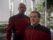 Filename=extant_StarTrek_DS9_4x12-ParadiseLost_03296.jpg
Filesize=189KiB
Dimensions=1200x900
Date added=Oct 21, 2019 extant_StarTrek_DS9_4x12-ParadiseLost_03296.jpg