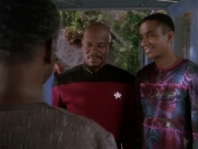 Filename=extant_StarTrek_DS9_4x12-ParadiseLost_03679.jpg
Filesize=192KiB
Dimensions=1200x900
Date added=Oct 21, 2019 extant_StarTrek_DS9_4x12-ParadiseLost_03679.jpg