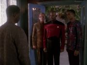 Filename=extant_StarTrek_DS9_4x12-ParadiseLost_03729.jpg
Filesize=196KiB
Dimensions=1200x900
Date added=Oct 21, 2019 extant_StarTrek_DS9_4x12-ParadiseLost_03729.jpg