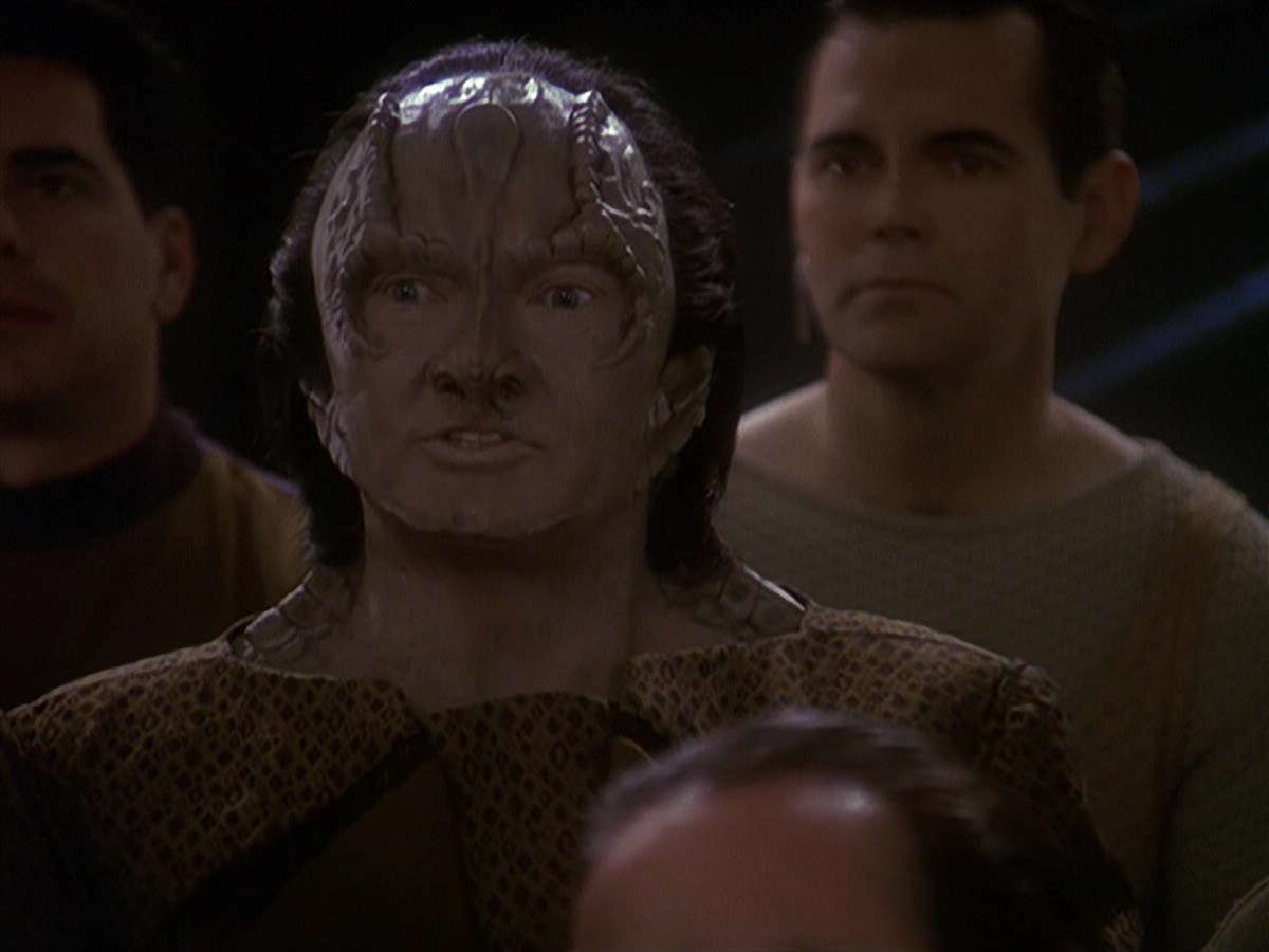 extant_StarTrek_DS9_4x22-ForTheCause_00753.jpg