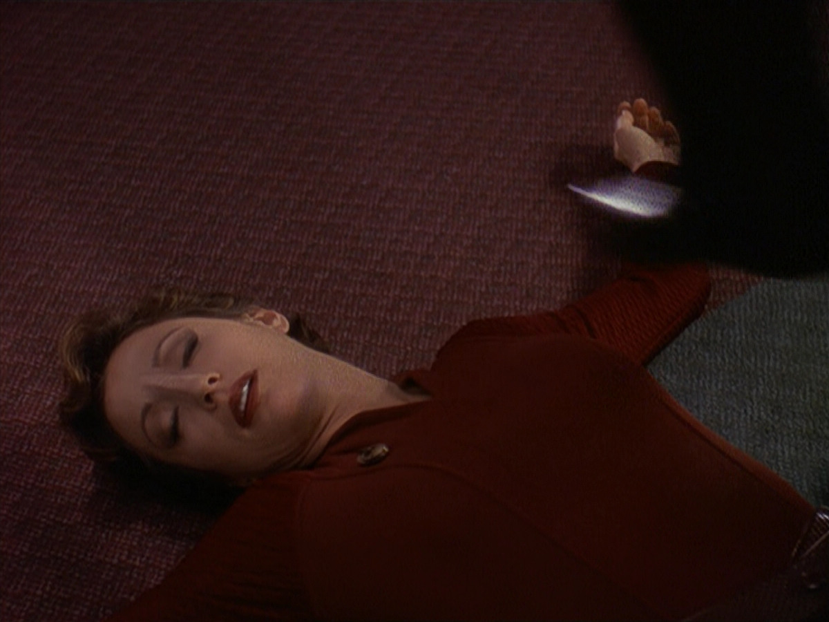 extant_StarTrek_DS9_4x22-ForTheCause_02948.jpg