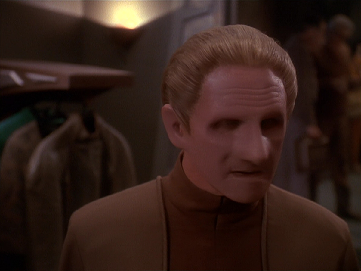 extant_StarTrek_DS9_4x26-BrokenLink_00169.jpg