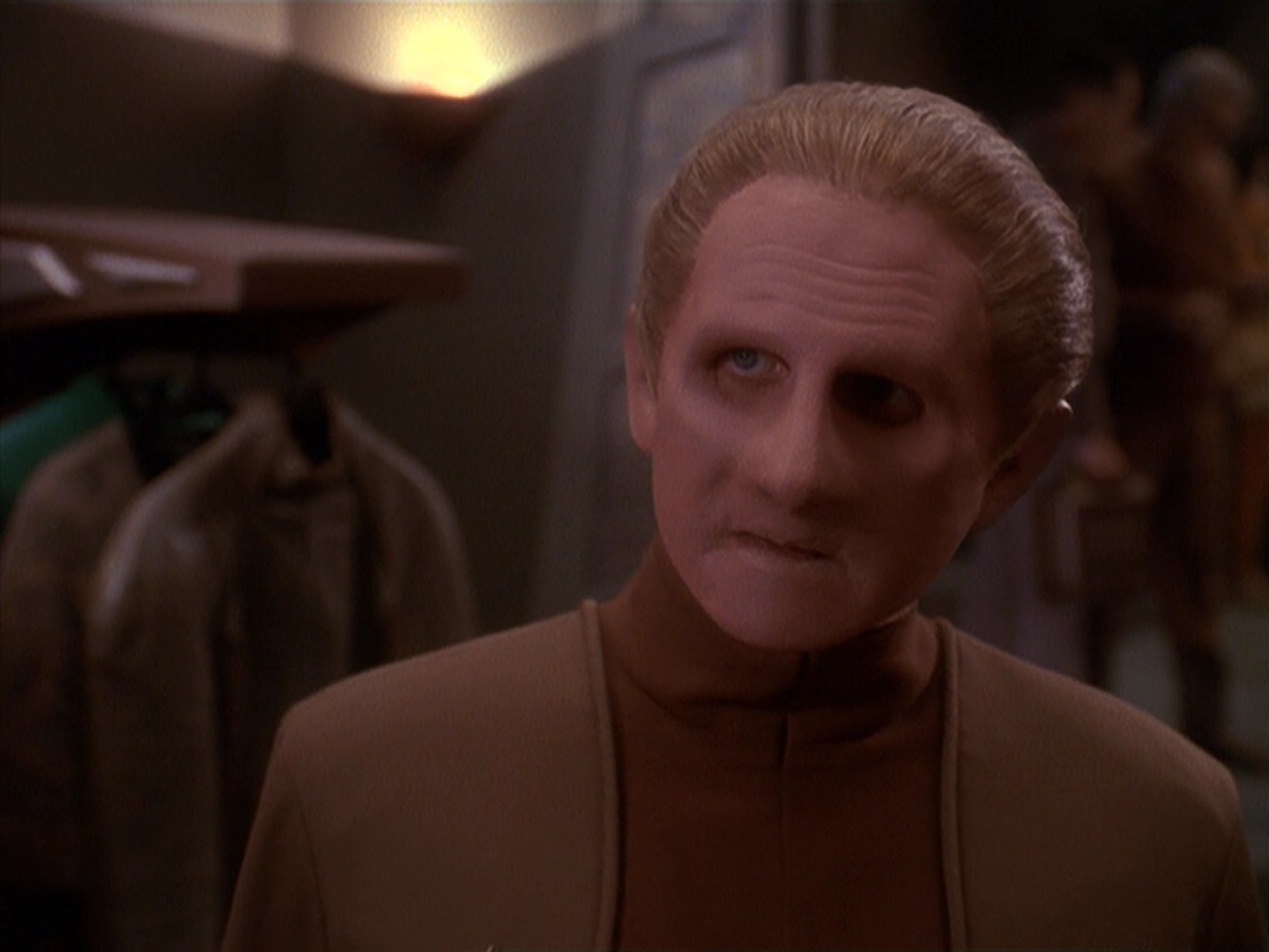 extant_StarTrek_DS9_4x26-BrokenLink_00171.jpg