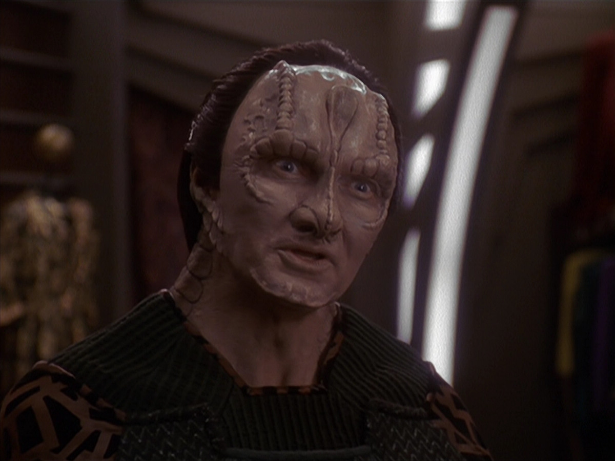 extant_StarTrek_DS9_4x26-BrokenLink_00178.jpg