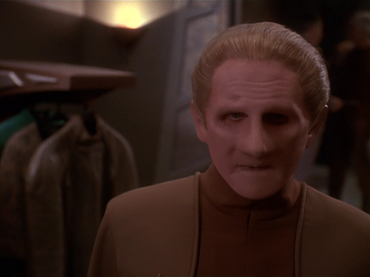 extant_StarTrek_DS9_4x26-BrokenLink_00187.jpg