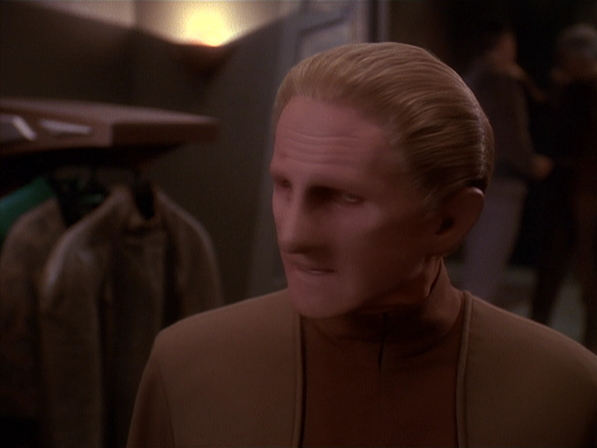 extant_StarTrek_DS9_4x26-BrokenLink_00188.jpg