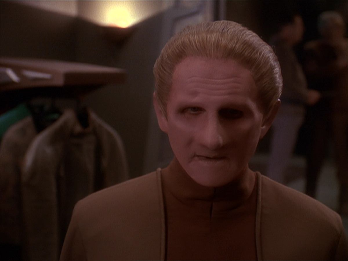 extant_StarTrek_DS9_4x26-BrokenLink_00190.jpg