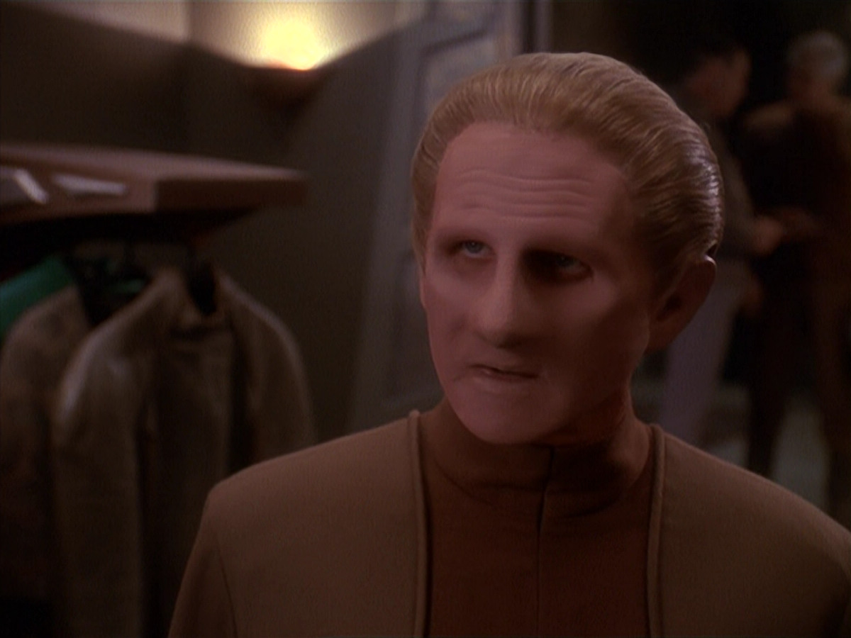 extant_StarTrek_DS9_4x26-BrokenLink_00194.jpg