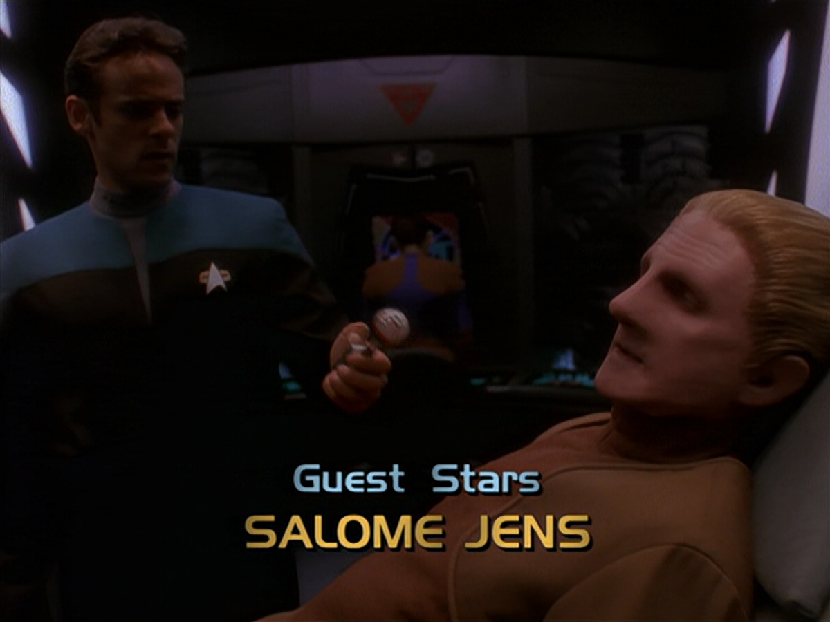 extant_StarTrek_DS9_4x26-BrokenLink_00422.jpg
