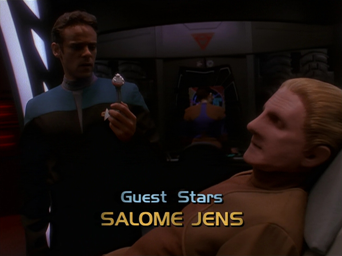 extant_StarTrek_DS9_4x26-BrokenLink_00423.jpg
