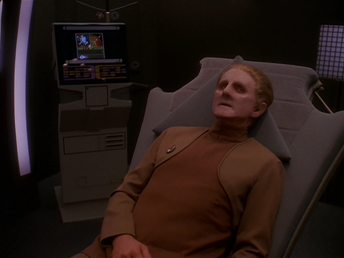 extant_StarTrek_DS9_4x26-BrokenLink_00516.jpg