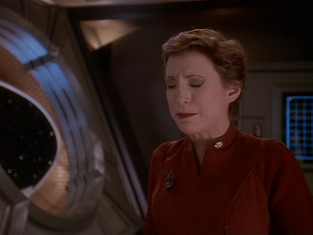 extant_StarTrek_DS9_4x26-BrokenLink_00685.jpg