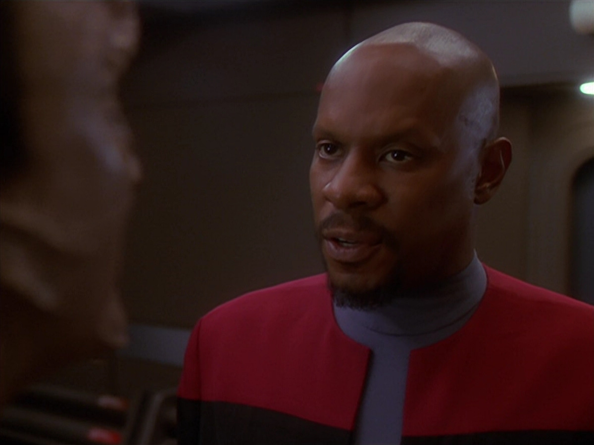 extant_StarTrek_DS9_4x26-BrokenLink_01257.jpg