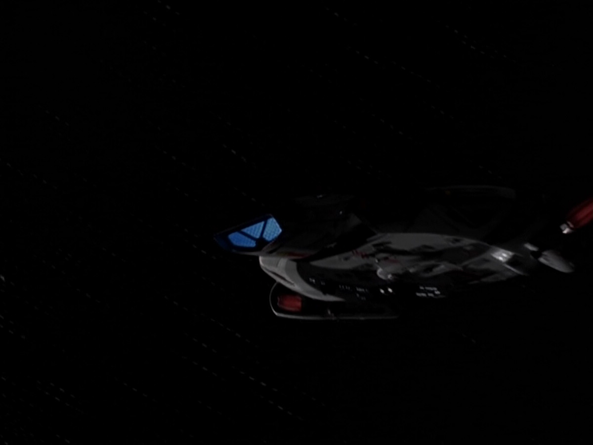 extant_StarTrek_DS9_4x26-BrokenLink_03311.jpg