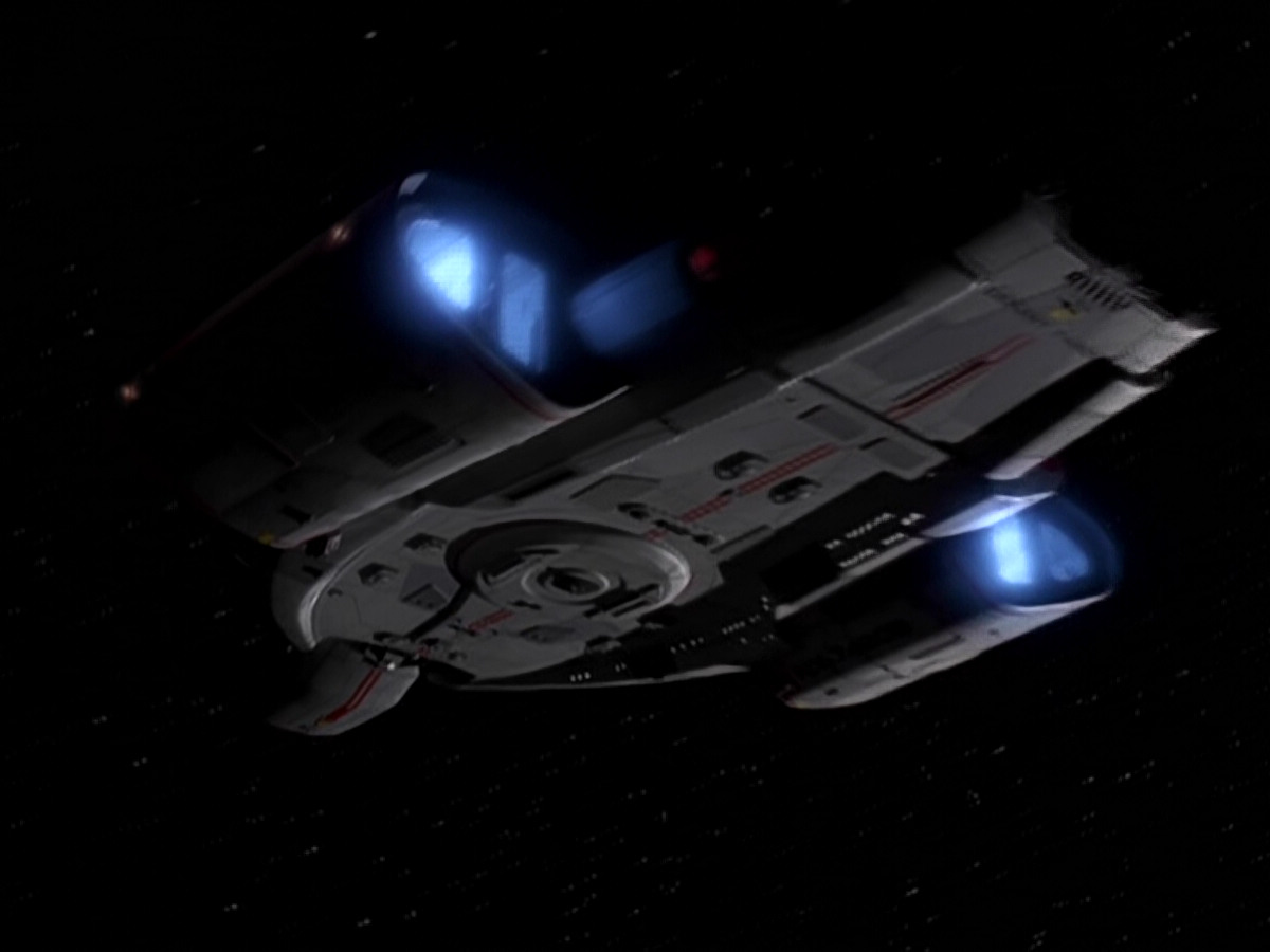 extant_StarTrek_DS9_4x26-BrokenLink_03316.jpg