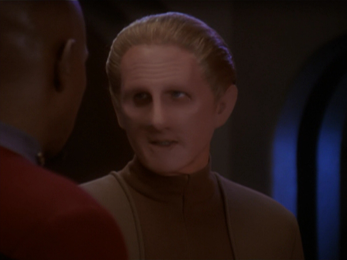 extant_StarTrek_DS9_4x26-BrokenLink_03543.jpg
