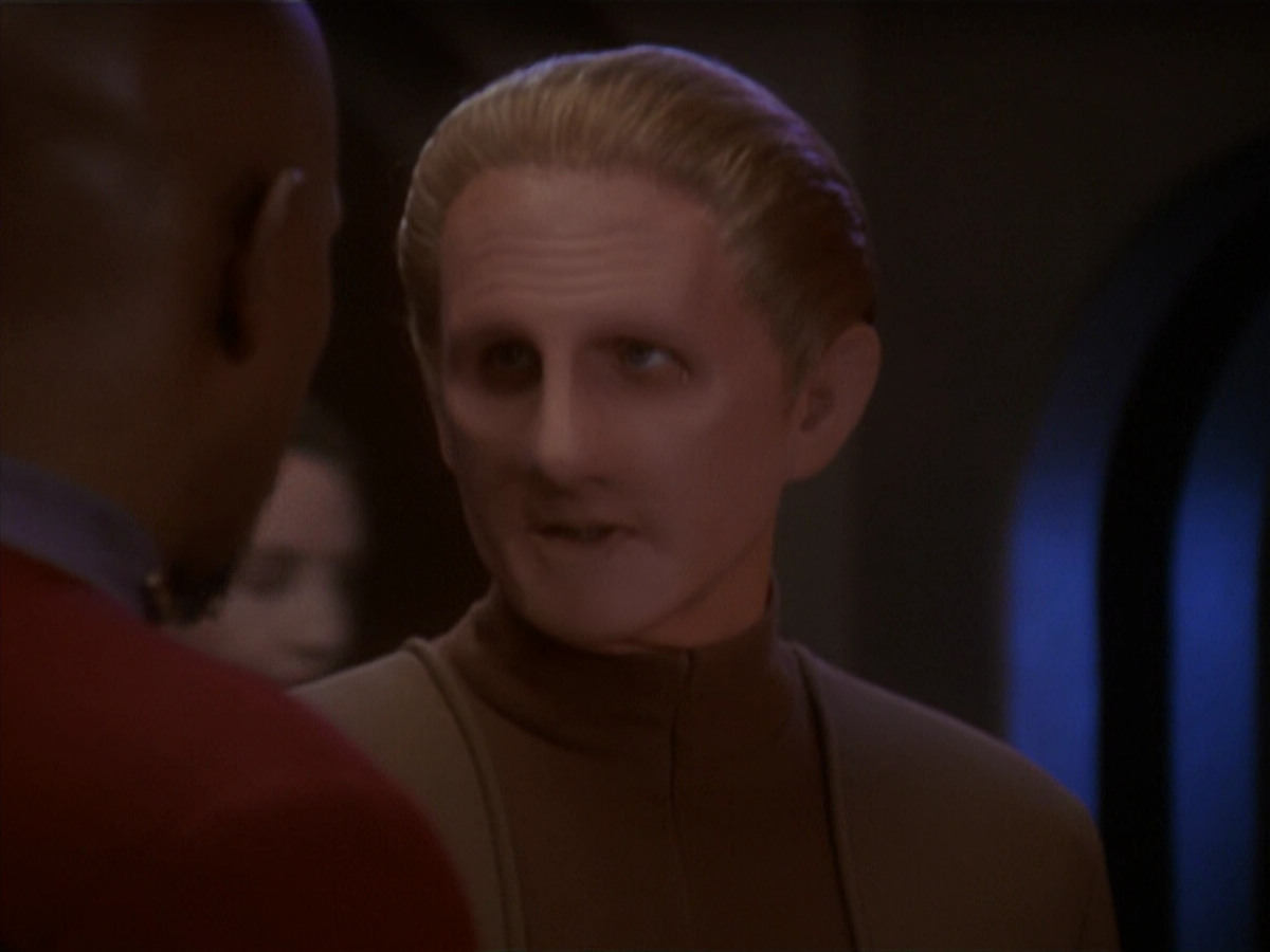 extant_StarTrek_DS9_4x26-BrokenLink_03545.jpg