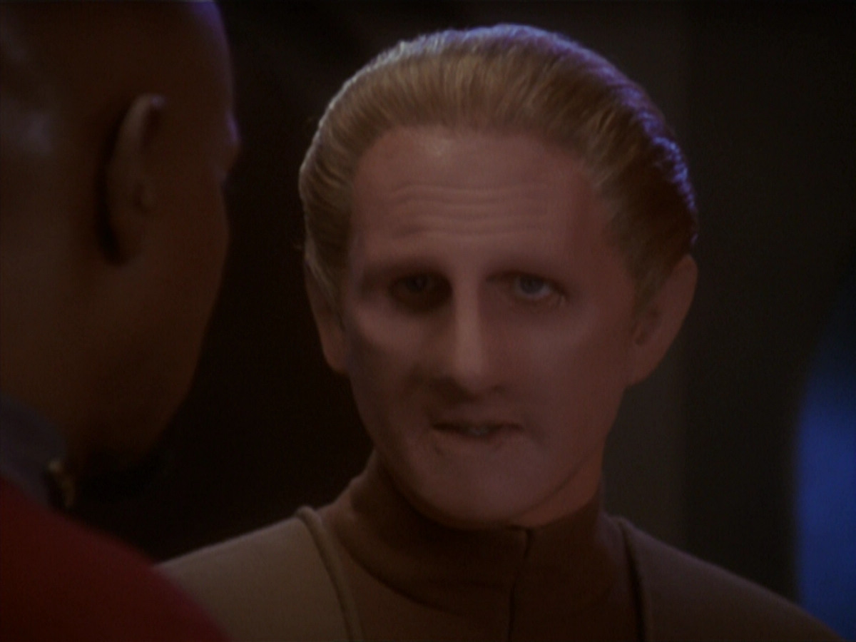 extant_StarTrek_DS9_4x26-BrokenLink_03569.jpg