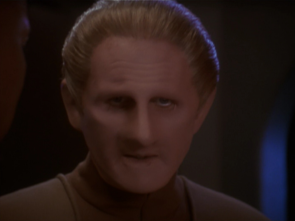 extant_StarTrek_DS9_4x26-BrokenLink_03580.jpg