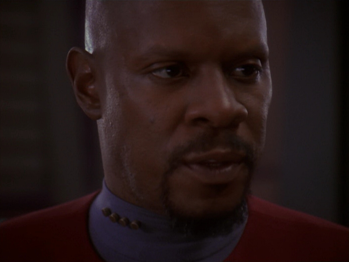 extant_StarTrek_DS9_4x26-BrokenLink_03616.jpg