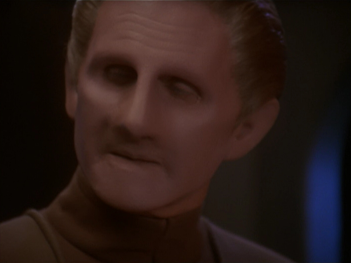 extant_StarTrek_DS9_4x26-BrokenLink_03623.jpg