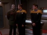 Filename=extant_StarTrek_DS9_4x26-BrokenLink_01199.jpg
Filesize=144KiB
Dimensions=1200x900
Date added=Nov 04, 2019 extant_StarTrek_DS9_4x26-BrokenLink_01199.jpg