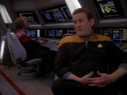 extant_StarTrek_DS9_4x26-BrokenLink_01684.jpg