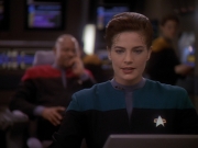 extant_StarTrek_DS9_4x26-BrokenLink_01730.jpg
