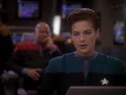 extant_StarTrek_DS9_4x26-BrokenLink_01733.jpg