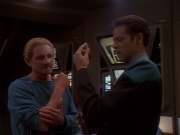 Filename=extant_StarTrek_DS9_4x26-BrokenLink_03226.jpg
Filesize=151KiB
Dimensions=1200x900
Date added=Nov 04, 2019 extant_StarTrek_DS9_4x26-BrokenLink_03226.jpg