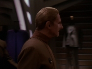 extant_StarTrek_DS9_4x26-BrokenLink_03326.jpg