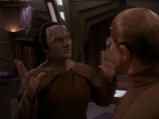 Filename=extant_StarTrek_DS9_4x26-BrokenLink_03372.jpg
Filesize=154KiB
Dimensions=1200x900
Date added=Nov 04, 2019 extant_StarTrek_DS9_4x26-BrokenLink_03372.jpg