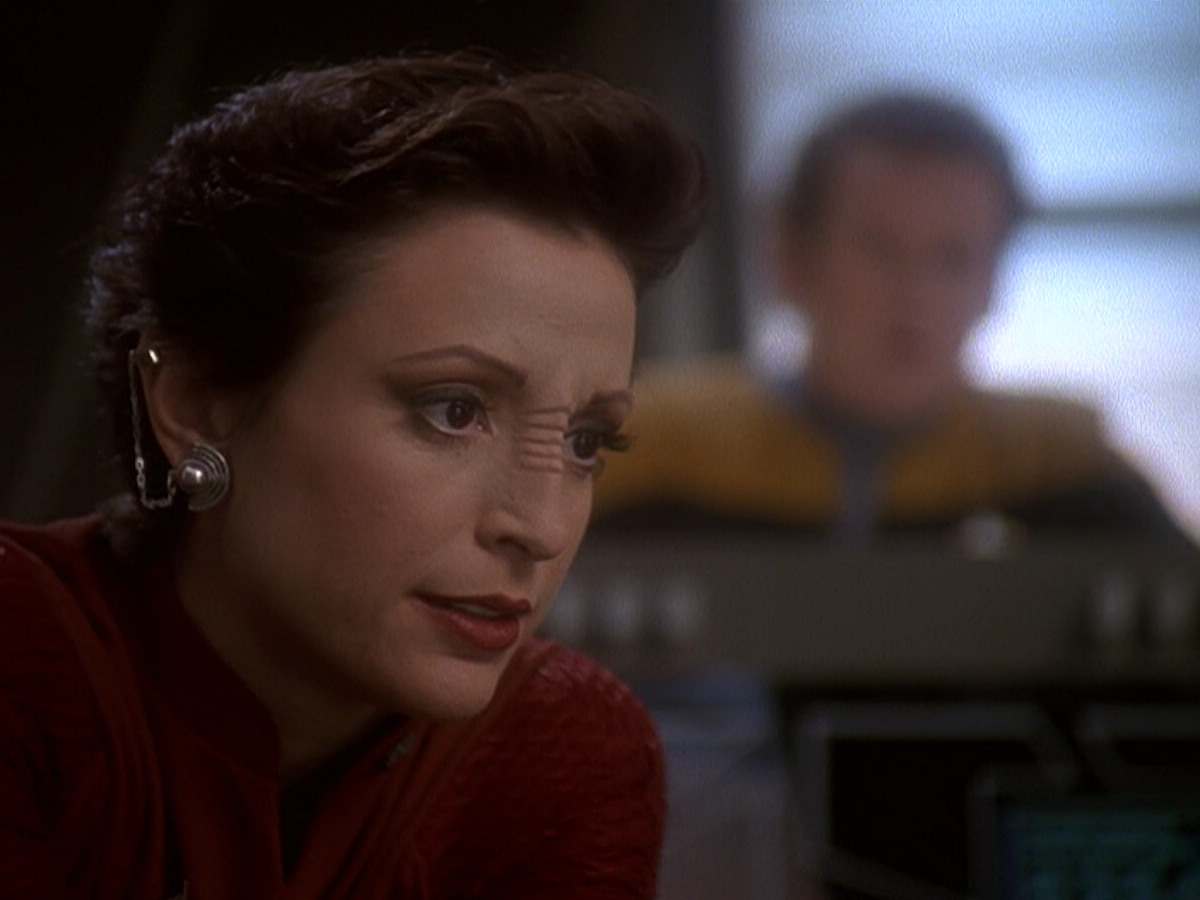 extant_StarTrek_DS9_5x01-ApocalypseRising_00157.jpg