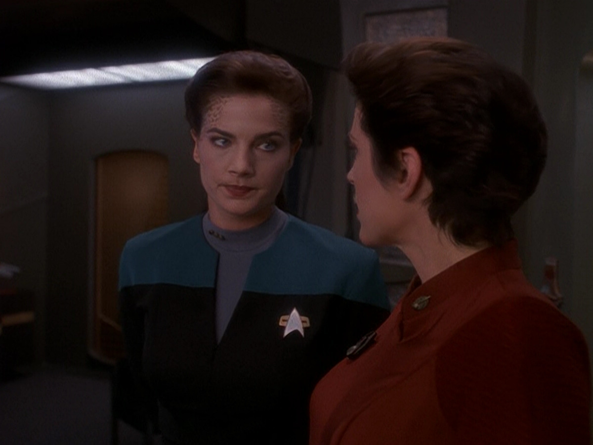extant_StarTrek_DS9_5x01-ApocalypseRising_00309.jpg