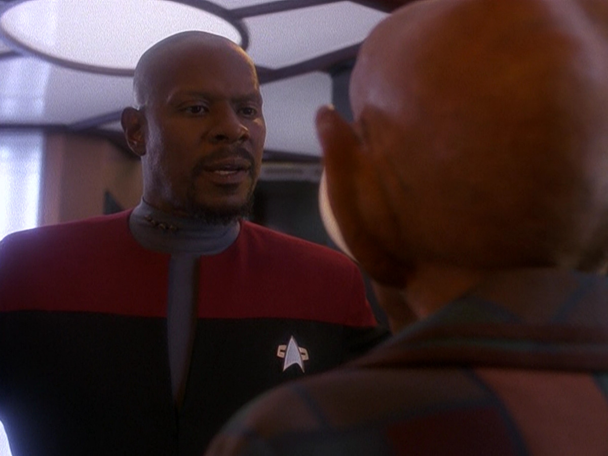 extant_StarTrek_DS9_5x01-ApocalypseRising_00560.jpg