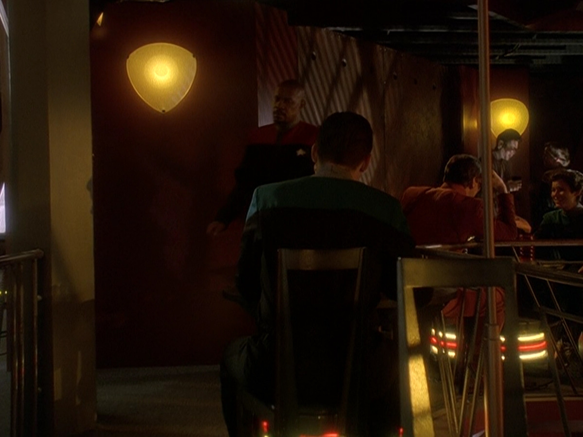 extant_StarTrek_DS9_5x01-ApocalypseRising_00579.jpg