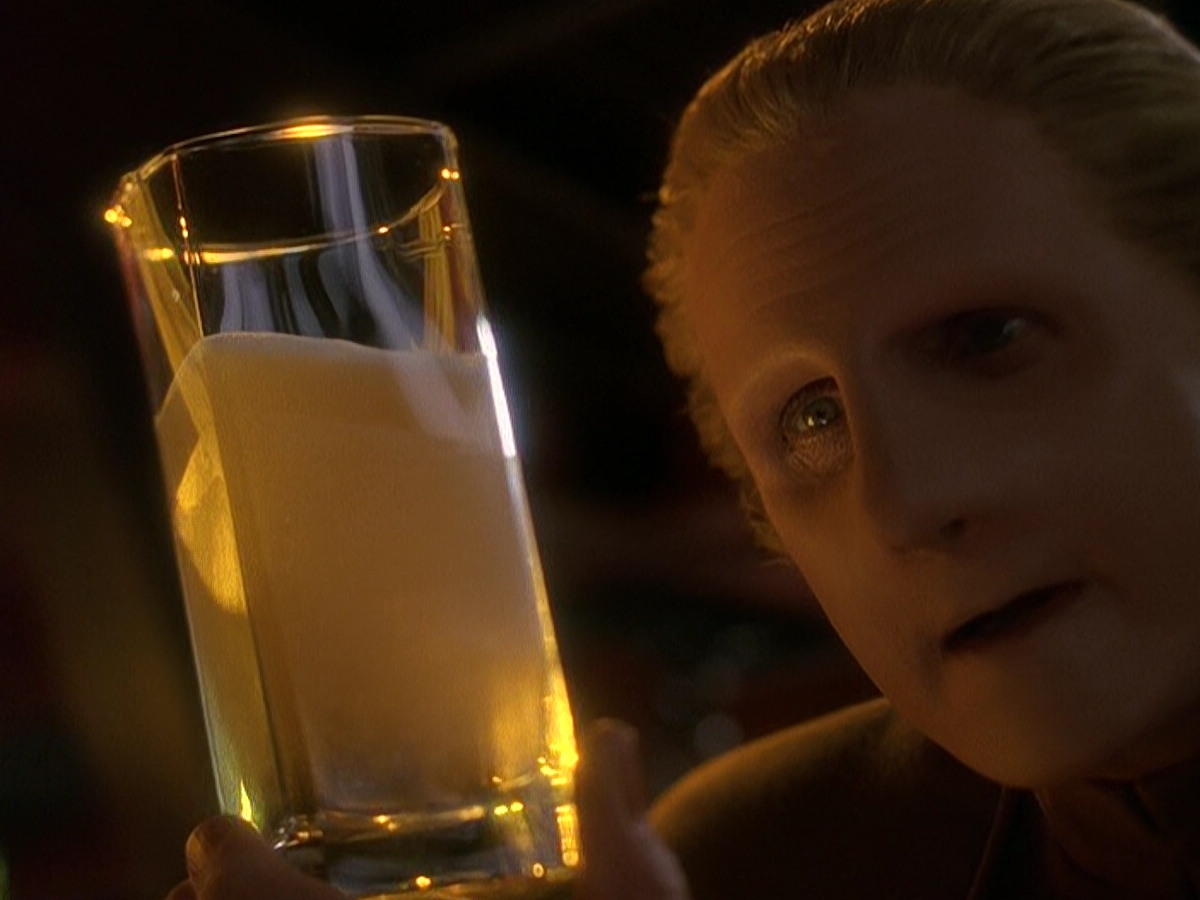 extant_StarTrek_DS9_5x01-ApocalypseRising_00631.jpg