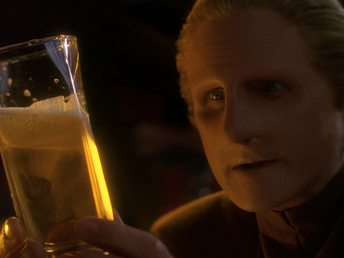 extant_StarTrek_DS9_5x01-ApocalypseRising_00676.jpg