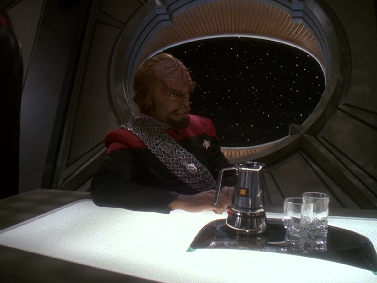 extant_StarTrek_DS9_5x01-ApocalypseRising_00803.jpg