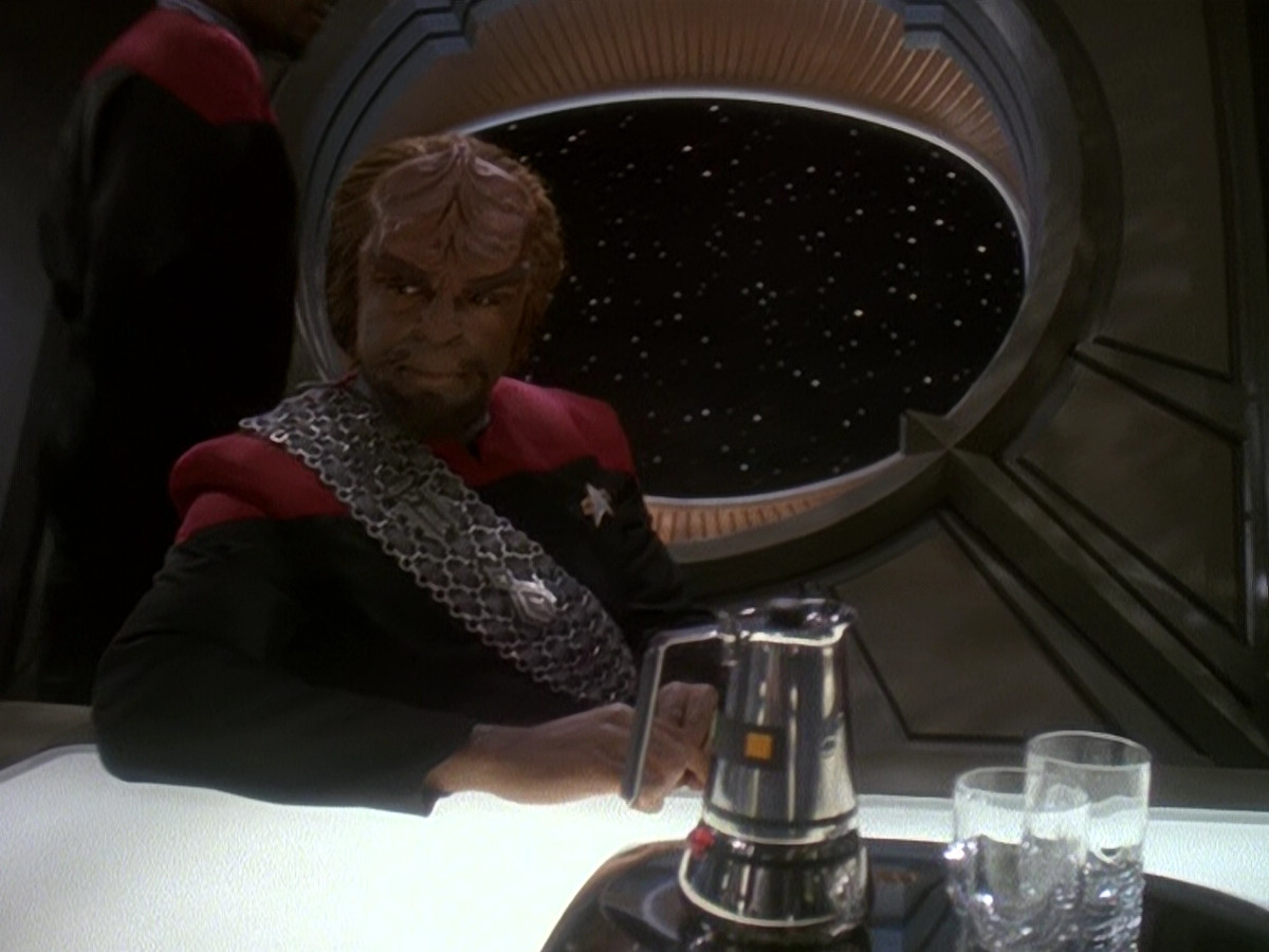 extant_StarTrek_DS9_5x01-ApocalypseRising_00810.jpg
