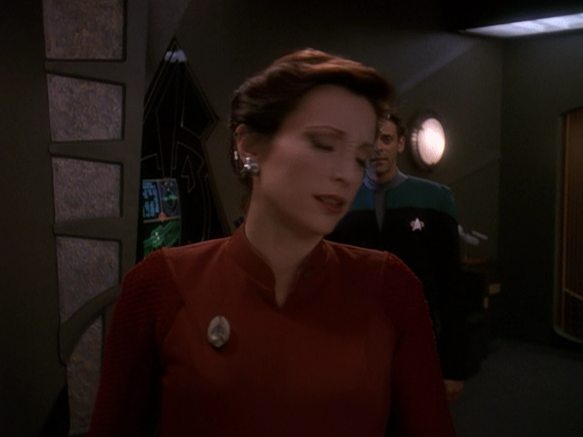 extant_StarTrek_DS9_5x01-ApocalypseRising_01352.jpg
