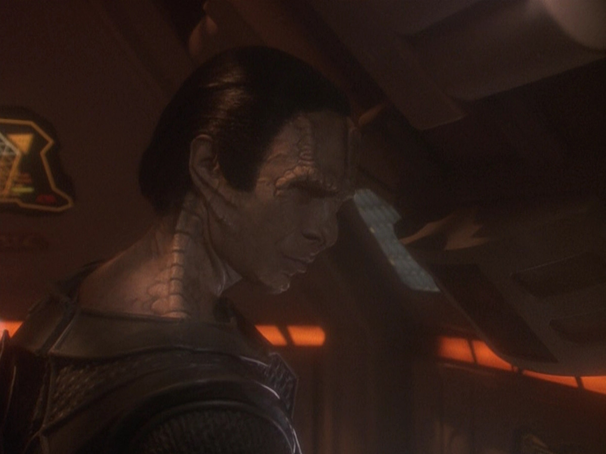 extant_StarTrek_DS9_5x01-ApocalypseRising_01707.jpg