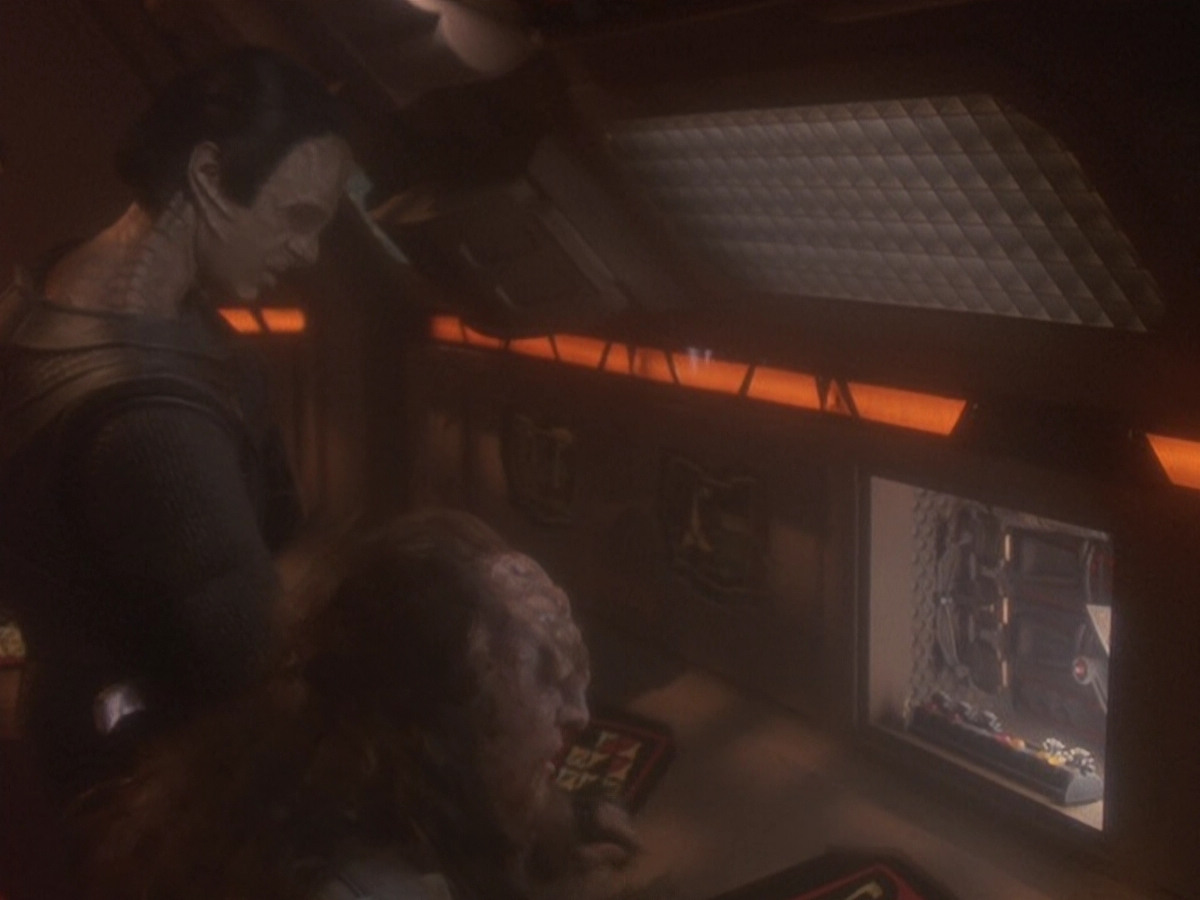 extant_StarTrek_DS9_5x01-ApocalypseRising_01719.jpg