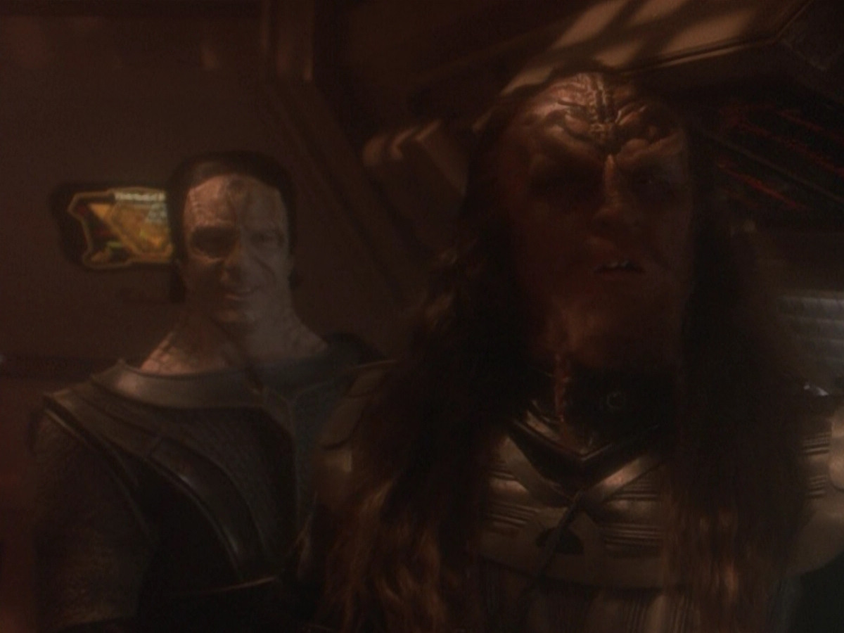 extant_StarTrek_DS9_5x01-ApocalypseRising_01740.jpg