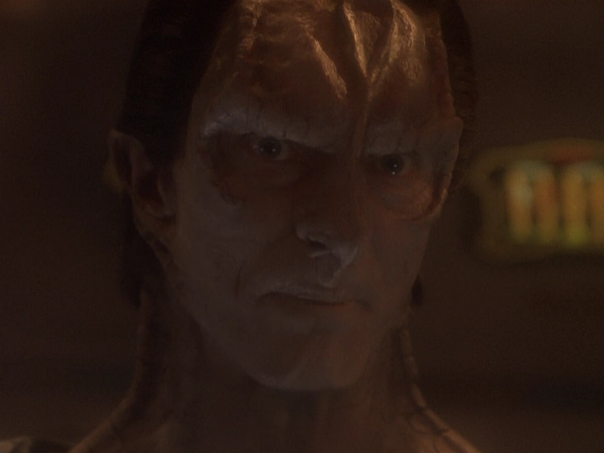 extant_StarTrek_DS9_5x01-ApocalypseRising_01764.jpg